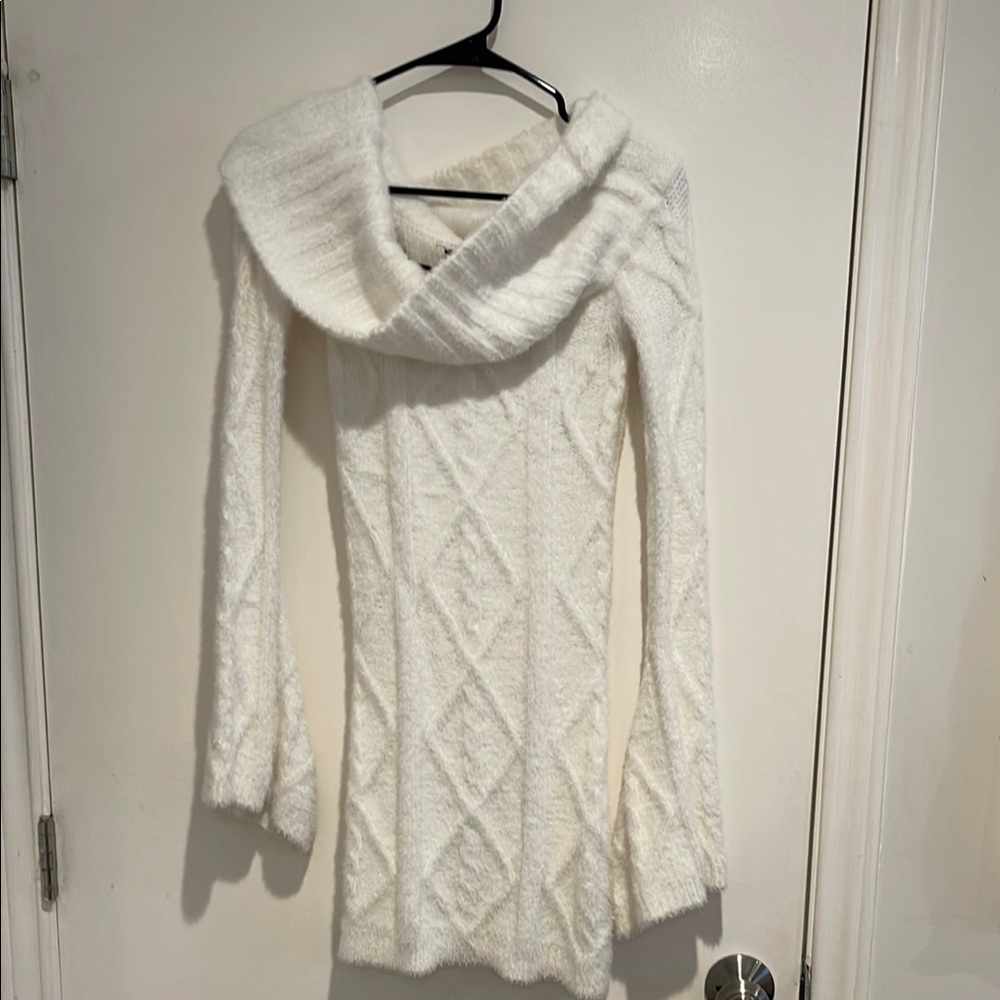 Forever 21 White Cowl Neck Sweater with Classic Knit
